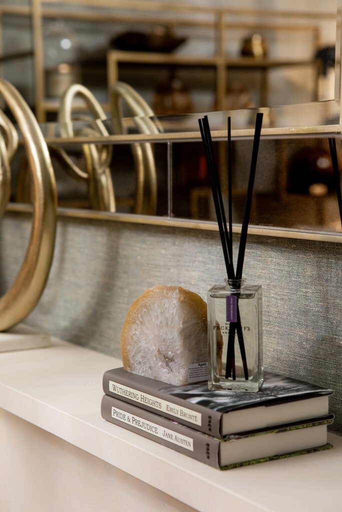 Diffuser and crystal decor next to a mirror – Blarney Residential, AK Interior, Cork