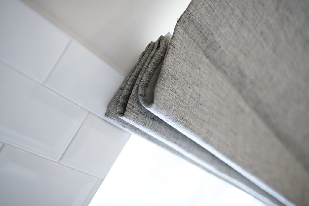 Close-up of a grey window blind – Whitegate Holiday Home, AK Interior, Cork